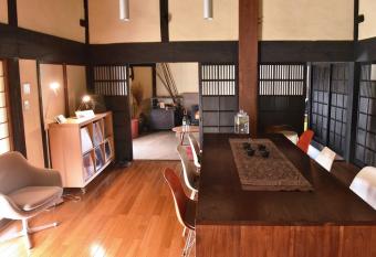 sabou       has Balcony rooms