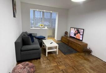 Breaza Central Apartment has Balcony rooms