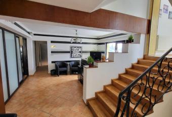 Pensiunea ALPIN has Balcony rooms