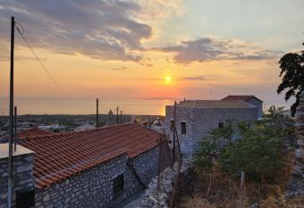 Filia s House (The House of Friendship) has Balcony rooms