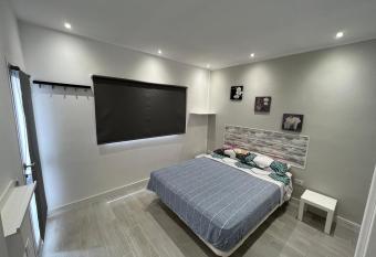 B&b paraiso tenerife has Balcony rooms