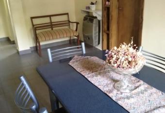 Comodo Departamento allows 18 year olds to book a room