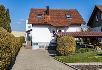   lger has Balcony rooms