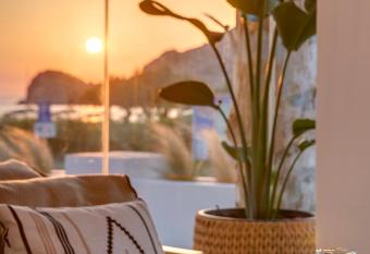 Hotel Benois has Balcony rooms