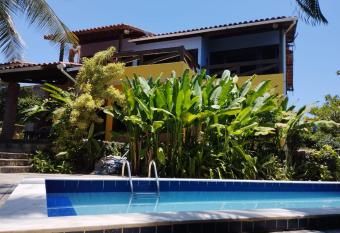 Casa temporada ampla e confort  vel em Olinda has Smoking/Balcony rooms