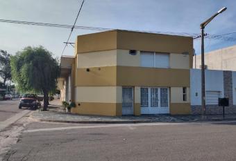 Depto. El duende has Balcony rooms