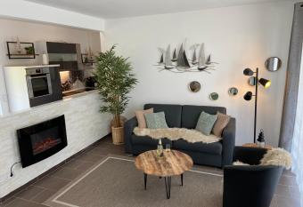 Ferienwohnung  has Balcony rooms