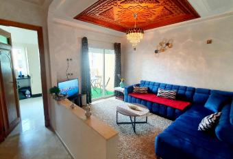 Appartement al kawatar 5 piscine allows 18 year olds to book a room