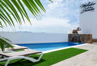 Apartamentos El Mirador de la Janda has Balcony rooms