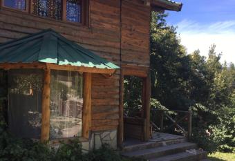 Caba  a Bosque Lindo allows 18 year olds to book a room