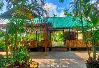 Green Imperial has Balcony rooms