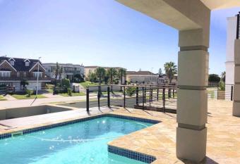 Private Rooms self catering has rooms with a private hot tub