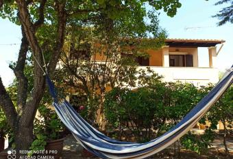 Ektora s House has Balcony rooms