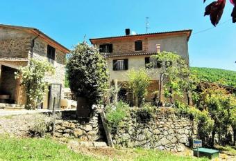 Casa Lepri has Balcony rooms
