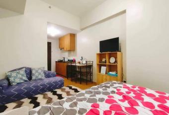 CityView Condo with balcony-12 has Balcony rooms