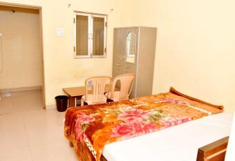 SPOT ON Hotel Sun Set allows 18 year olds to book a room