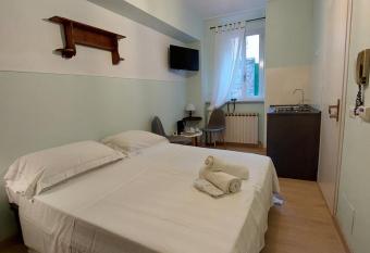 Dimora Intima allows 18 year olds to book a room