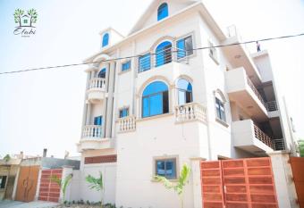 Efabi Residence allows 18 year olds to book a room