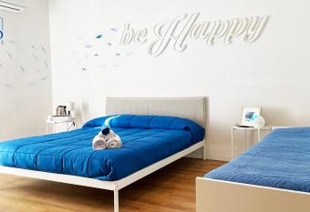 Samo Rooms has Balcony rooms