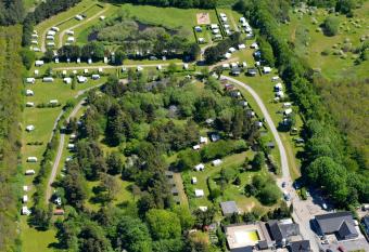 First Camp Aarhus - Jylland allows 18 year olds to book a room