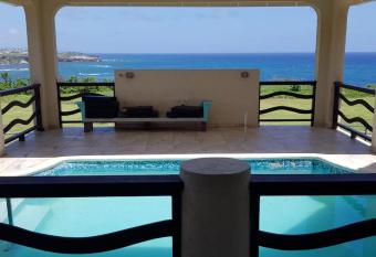 Bright & Breeze has Balcony rooms