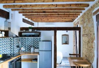 Elegante Apartamento frente al Puerto de Denia has Balcony rooms