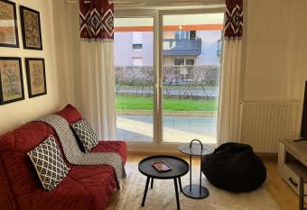 Le g  te de Marc - Parking priv   gratuit + terrasse has Balcony rooms