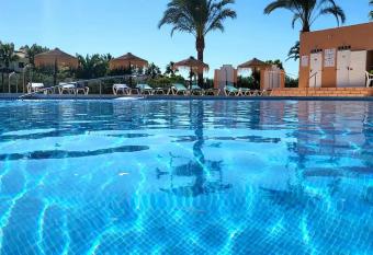 Dias al Sol A1 has Balcony rooms