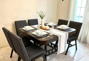 Casa Villahermosa allows 18 year olds to book a room