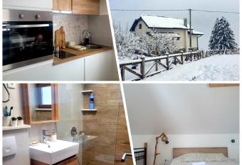 Zlatna Jabuka apartman allows 18 year olds to book a room