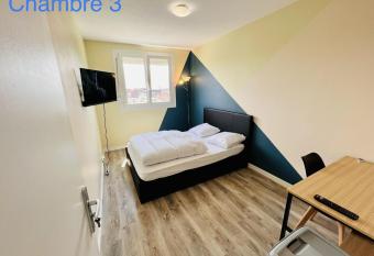 Chambre meubl  e dans un appartement en colocation has Balcony rooms