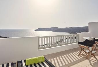 Stylish Myconian Villa Seaview Guest Room A 1 Bedroom Beautiful Sea View Private Balcony Elia Beach has Balcony rooms