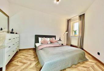 Apartamenty z Dusz   allows 18 year olds to book a room