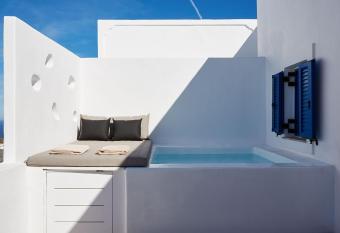 Loizos Stylish Residences has rooms with a private hot tub