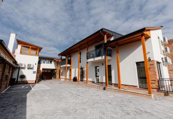 H11 ROOMS ESZTERGOM has Balcony rooms