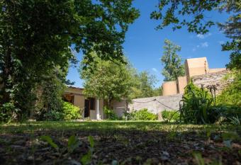 Boscosa Casa de Campo en Chacras de Coria has Balcony rooms