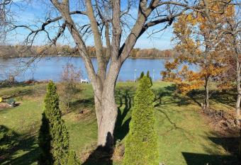 Downtown Delavan Lake Home has Balcony rooms