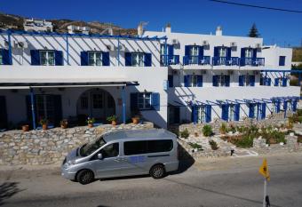 Adonis Hotel Naxos has Balcony rooms