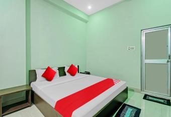 OYO M Residency allows 18 year olds to book a room