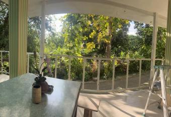 Bungut Kata2 has Balcony rooms