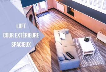 Le Loft     Spacieux     Fibre     Cour ext  rieure has Balcony rooms