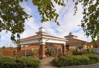 Merve Apartments by Like Your Home LTD allows 18 year olds to book a room