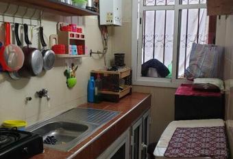 location nuit pour les familles allows 18 year olds to book a room