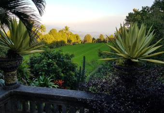 Sangkih Vila has Balcony rooms