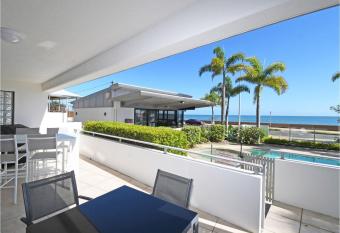 Clear View at Pier One has Balcony rooms