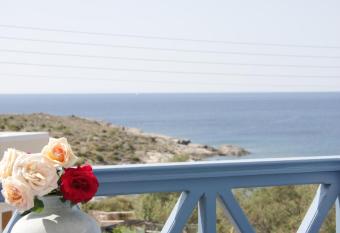 Manos Apartments has Balcony rooms