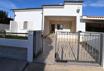 Portupaleddu Apartment has Balcony rooms