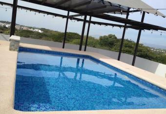 1 bed Apartment at Poetas allows 18 year olds to book a room