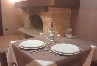 Locanda del Viandante allows 18 year olds to book a room