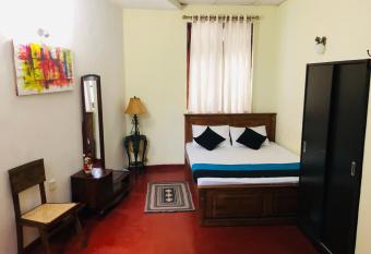 House of Erskine allows 18 year olds to book a room